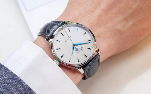 格拉蘇蒂手表廣州官方售后維修服務中心