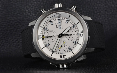 上海萬國表官方保養點