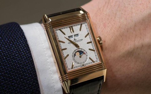 積家手表清洗一次多少錢（積家手表受潮怎么辦？）