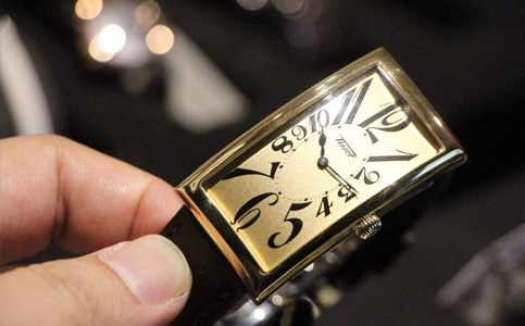 天梭手表上海總店(天梭手表走時故障)