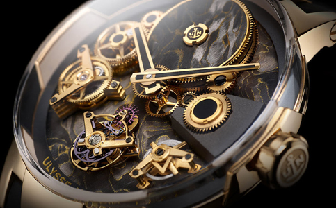 雅典手表上海維修保養(yǎng)中心（雅典手表表蒙的清潔步驟）