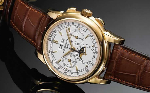 百達(dá)翡麗專柜保養(yǎng)多少錢（處理手表表盤生銹的技巧）
