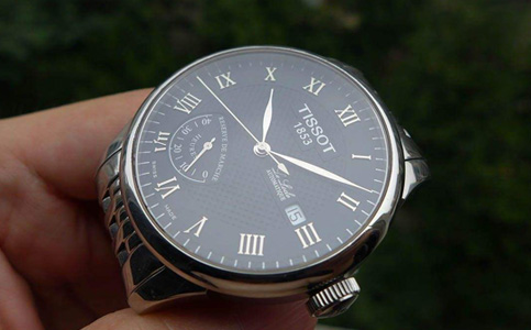 天梭國內(nèi)維修售后地址（天梭表殼割手怎么辦）