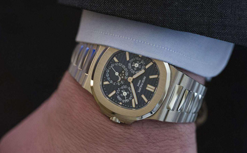 百達翡麗維修服務中心點(解決手表發條壞了的方法步驟)