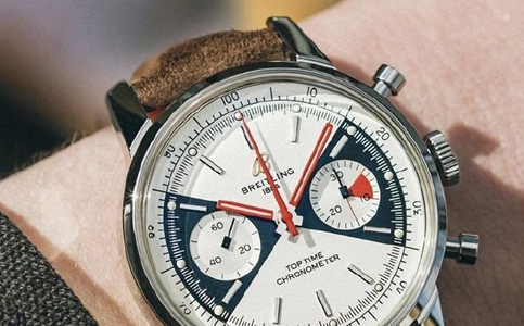 百年靈官網維修服務電話（百年靈手表指針生銹處理方法）