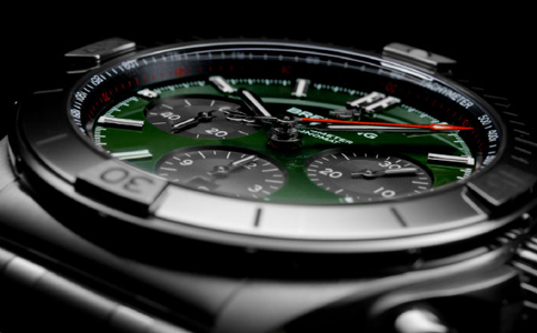 百年靈售后維修中心（處理百年靈表盤生銹的技巧）