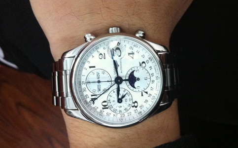 浪琴表官方售后中心（浪琴手表摔壞后的維修方法）