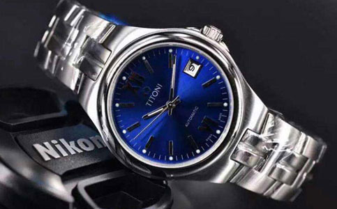 梅花售后服務中心（梅花手表停走的原因有哪些）