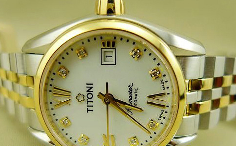 梅花官網客服電話（梅花手表表帶的清潔與維護）