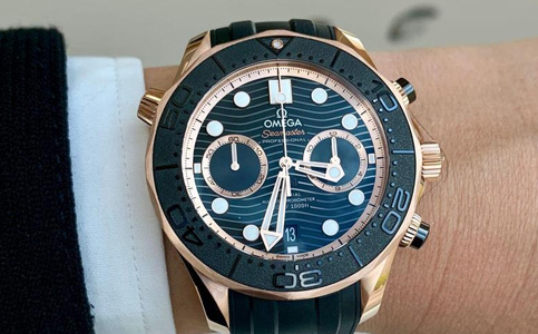 歐米茄手表保養一次需要幾天（歐米茄手表走快的常見因素）